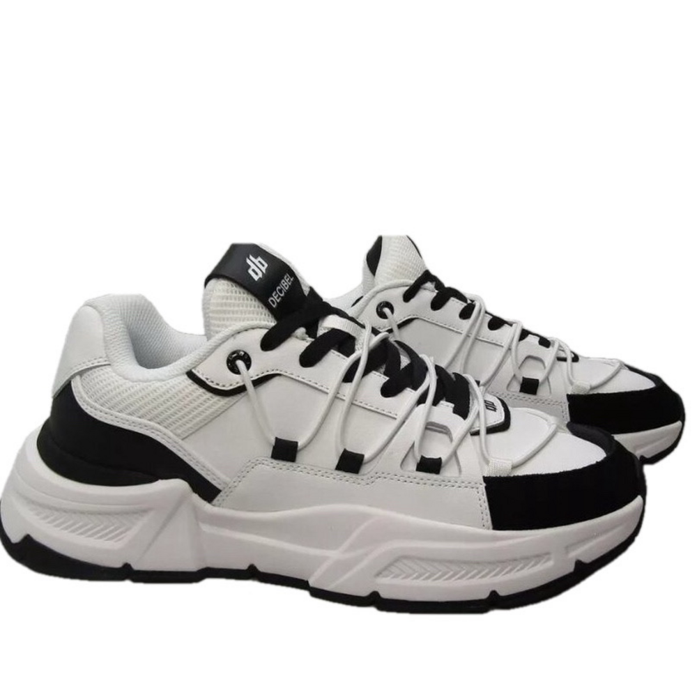 NEW  DECIBEL Laced Mens Casual Sneakers Size 10 Comfort Lace Up White Black
